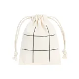 Joc de tic-tac-toe din lemn, cu pungă din bumbac – cu logo-ul firmei — fotografia 1